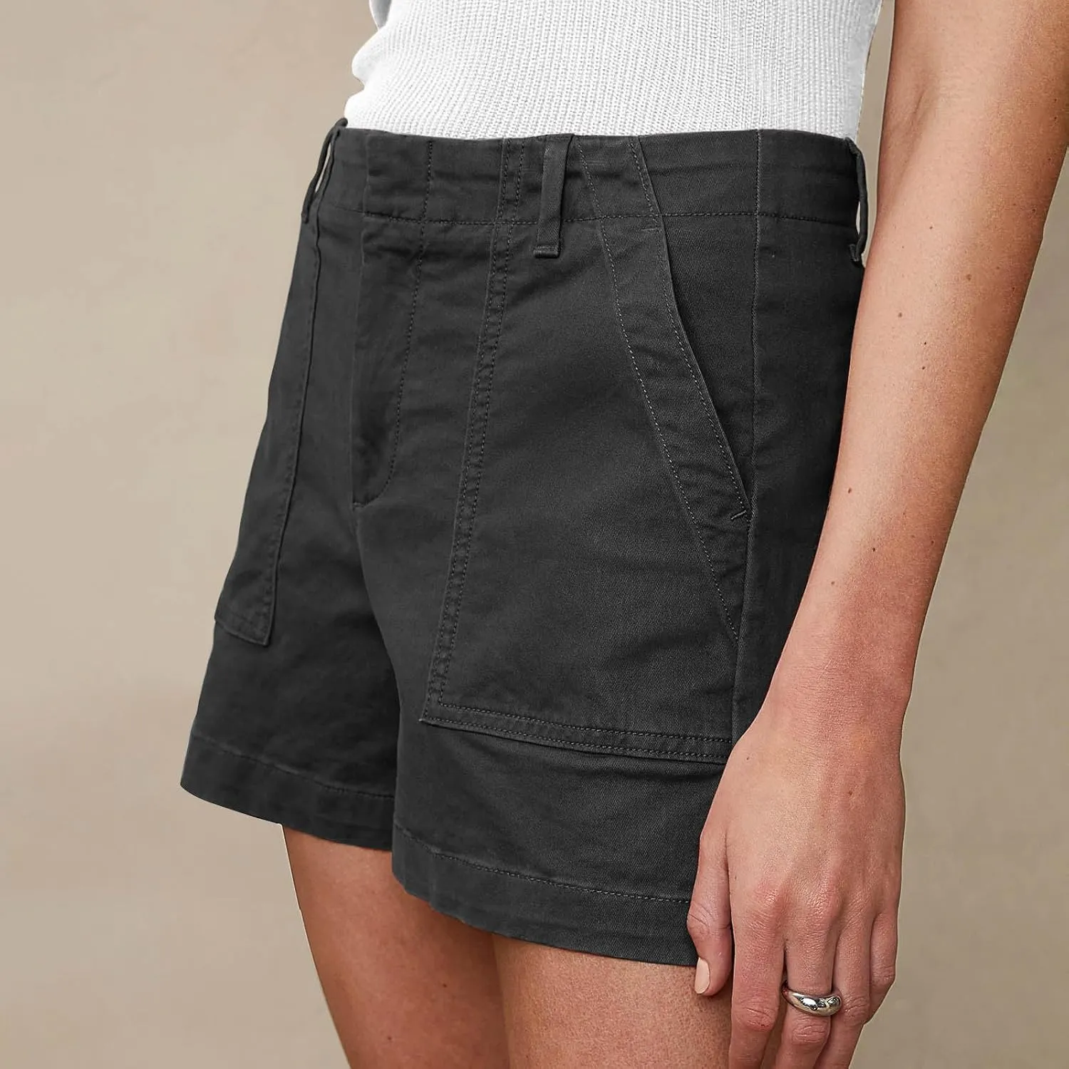 Chino Shorts for Women Casual Summer Linen Shorts Pull On Elastic High Waisted Wide Leg Lounge Short with Pockets