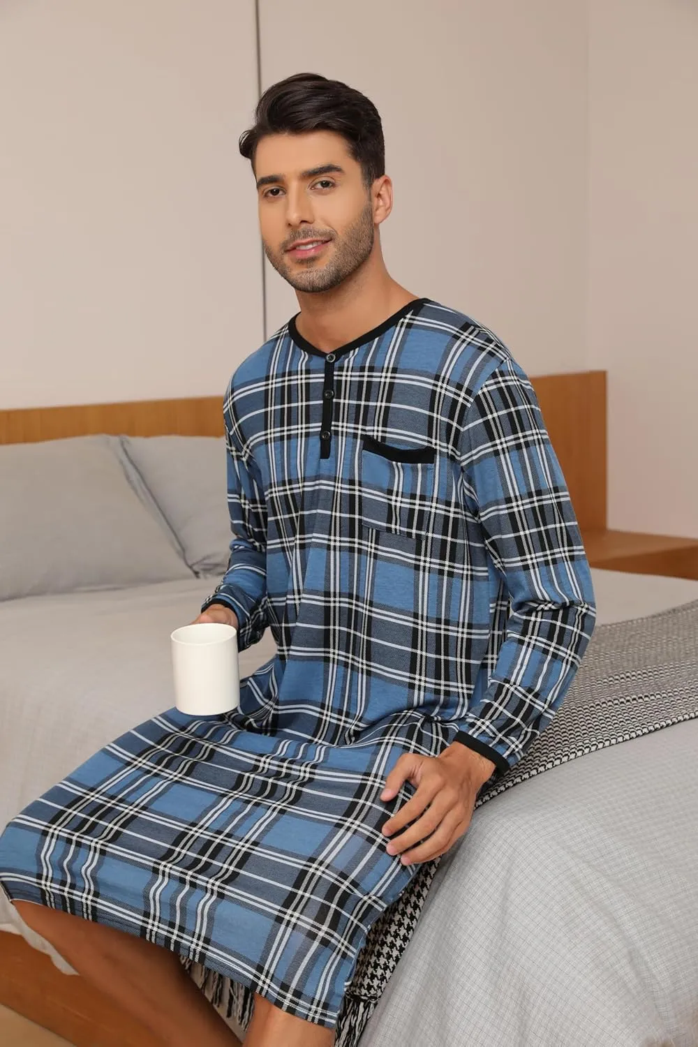 Men's Plaid Long Sleeve Nightshirt Knee-Length Sleepwear with Chest Pocket Sleepwear