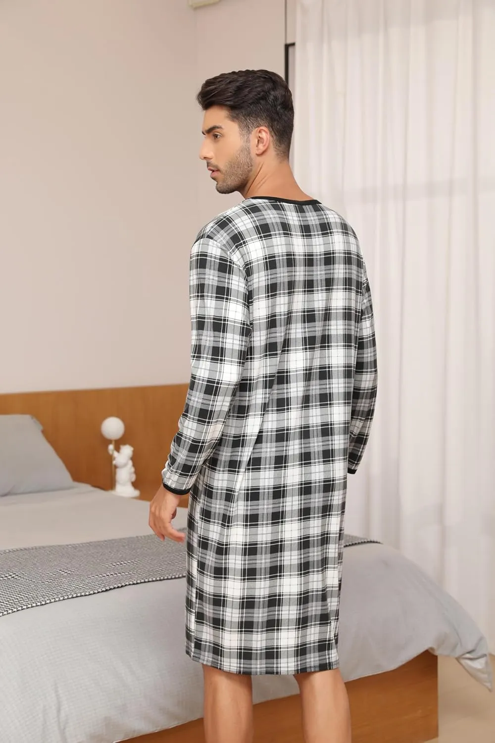 Men's Plaid Long Sleeve Nightshirt Knee-Length Sleepwear with Chest Pocket Sleepwear
