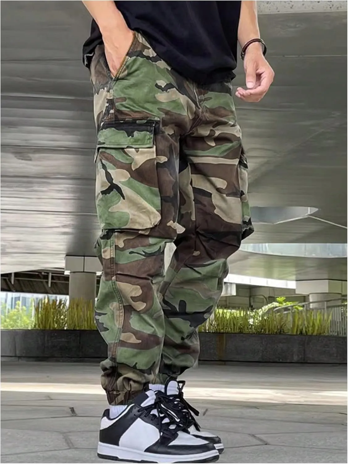 OYOANGLE Men's Camo Print Drawstring Elastic Waist Jogger Pants FLA Pocket Cargo Pants