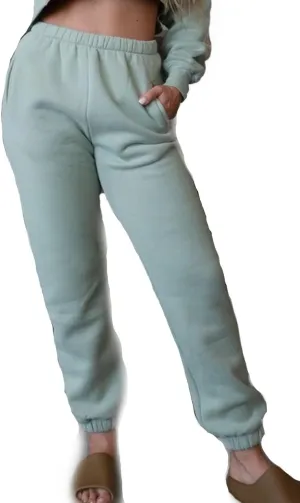 TIC TOC Women’s Soft Fleece Oversized Sweatpants Casual Essential High Waisted Jogger Pants with Pockets