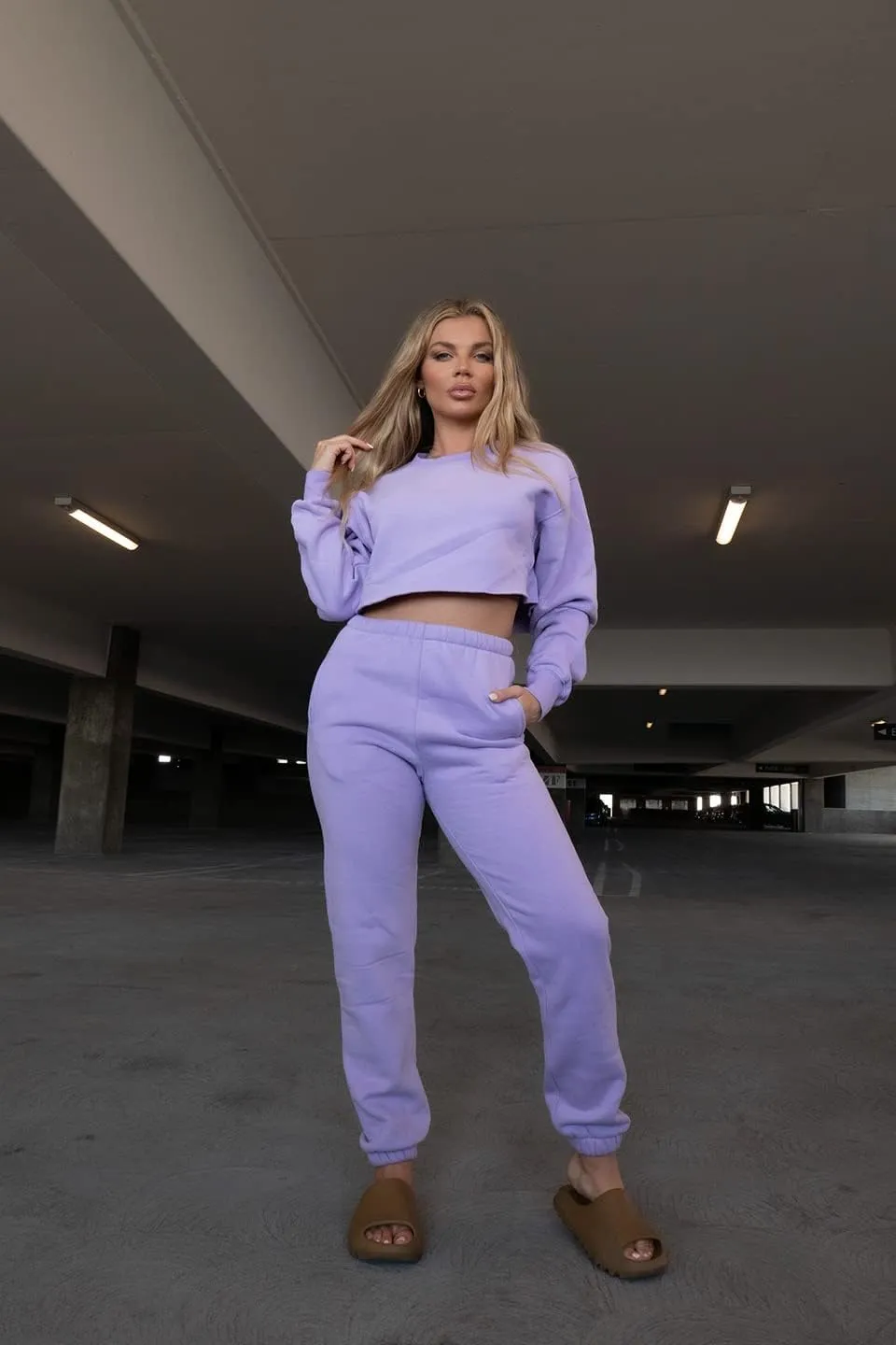TIC TOC Women’s Soft Fleece Oversized Sweatpants Casual Essential High Waisted Jogger Pants with Pockets